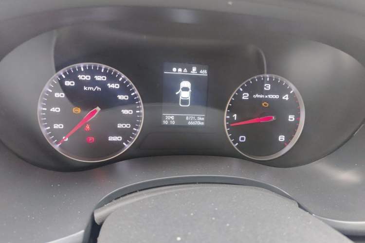 Used Foton Tunland Yutu 2020 2.0T Yutu 8 Diesel Two-Wheel Drive Elite Version Long Wheelbase 4F20TC Odometer Close Up