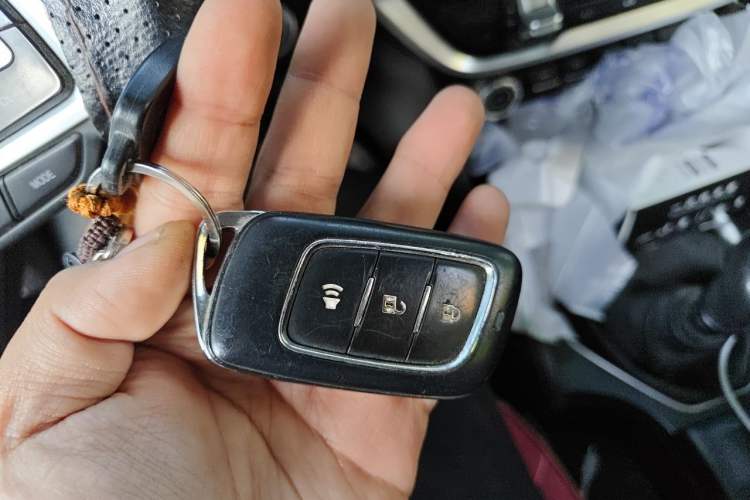 Used Foton Tunland Yutu 2020 2.0T Yutu 9 Diesel 4x4 Enjoyment Edition Long Wheelbase 4F20TC Vehicle Key