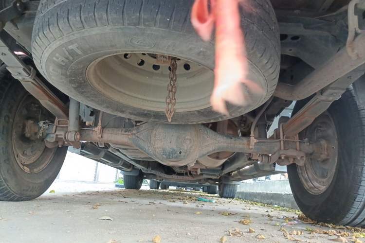 Used Foton Tunland Yutu 2020 2.0T Yutu 8 Diesel Two-Wheel Drive Luxury Long-Wheelbase 4F20TC Chassis Rear