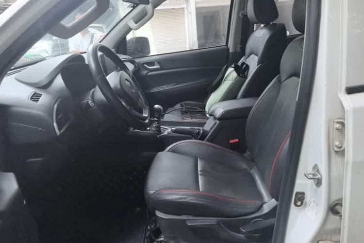 Used Foton Tunland Yutu 2020 2.0T Yutu 9 Diesel 4x4 Elite Long Wheelbase 4F20TC Left Front Seat
