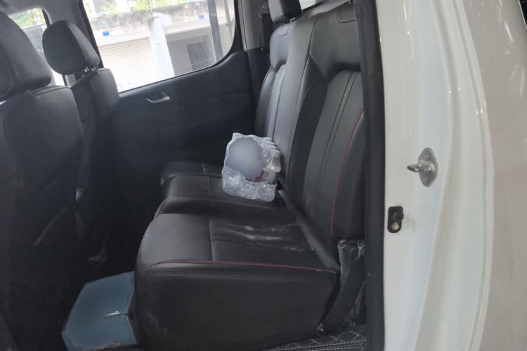 Used Foton Tunland Yutu 2020 2.0T Yutu 9 Diesel 4x4 Elite Long Wheelbase 4F20TC Left Rear Seat