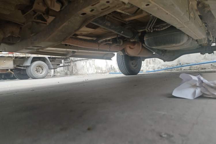 Used Foton Tunland Yutu 2020 2.0T Yutu 8 Gasoline Two-Wheel Drive Elite Version Standard Wheelbase 4G20TI5 Chassis Front Left