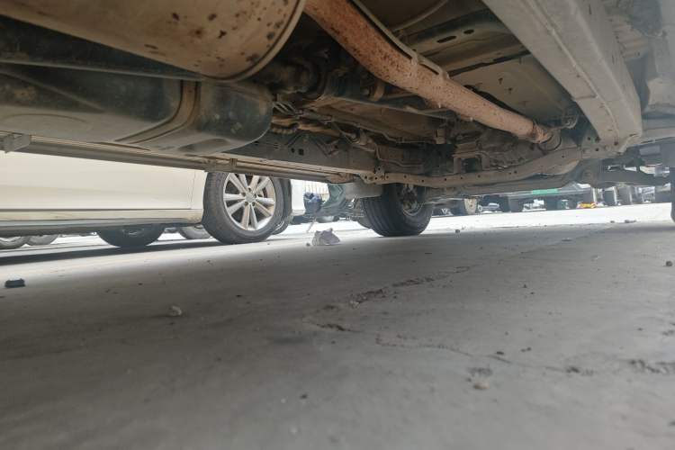 Used Foton Tunland Yutu 2020 2.0T Yutu 8 Gasoline Two-Wheel Drive Elite Version Standard Wheelbase 4G20TI5 Chassis Rear Right