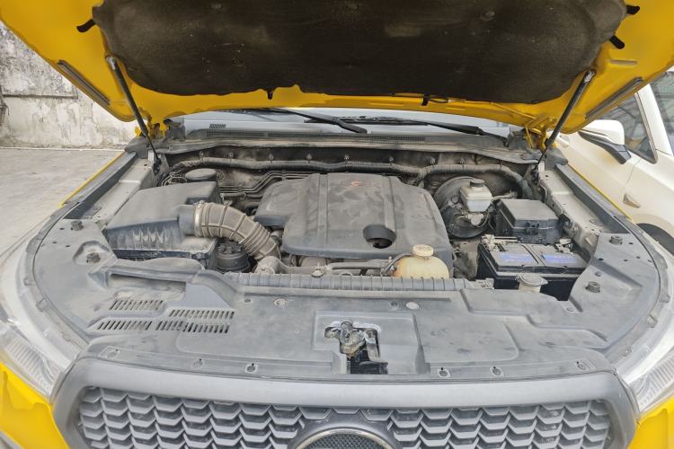 Used Foton Tunland Yutu 2020 2.0T Yutu 8 Gasoline Two-Wheel Drive Elite Version Standard Wheelbase 4G20TI5 Engine Bay