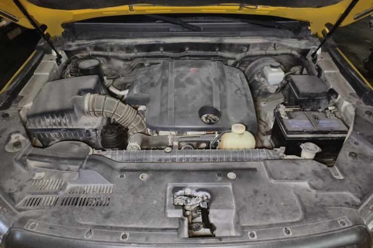 Used Foton Tunland Yutu 2020 2.0T Yutu 8 Gasoline Two-Wheel Drive Elite Version Standard Wheelbase 4G20TI5 Engine Bay