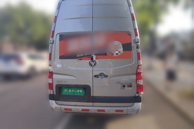 Used Foton Tuyano X7 2026 Model Van 2.5T Manual Extended Wheelbase High-Roof Dual-Tire 3-Seater Rear