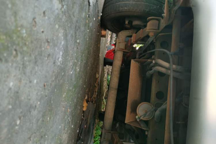 Used Foton Xiangling M  Chassis Front
