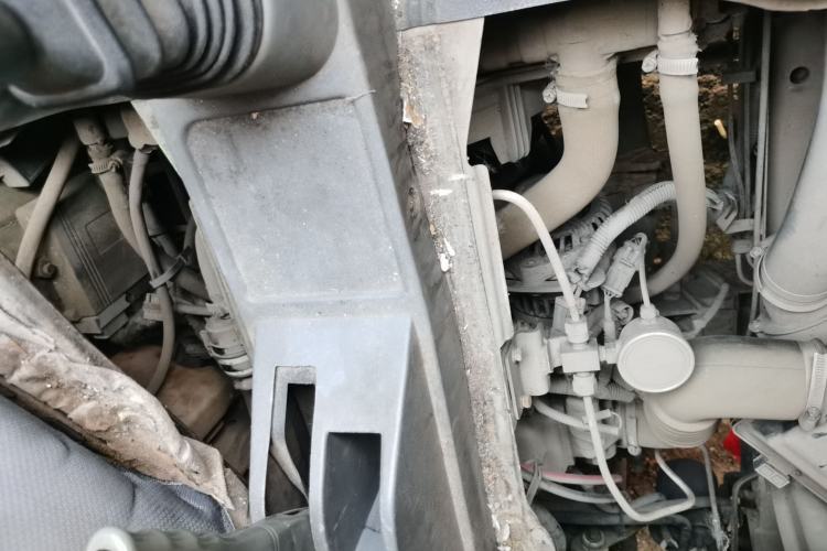 Used Foton Xiangling M  Engine Bay