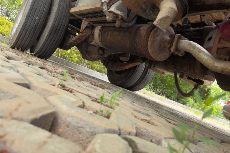 Used Foton Xiangling M  Chassis Front Right