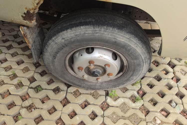 Used Foton Xiangling M  Right Front Wheel Hub