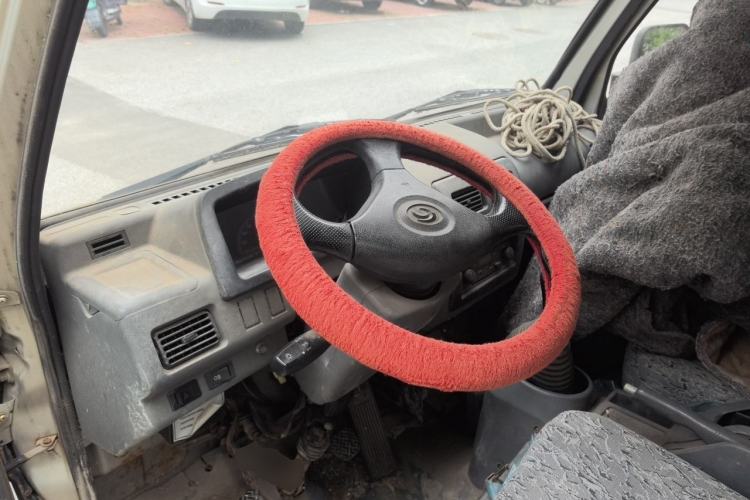 Used Foton Xiangling M  Steering Wheel