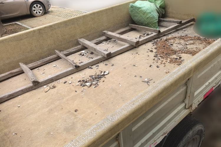 Used Foton Xiangling M  Trunk