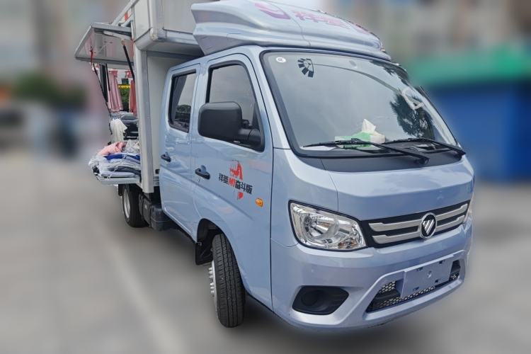 Used Foton Xiangling M 2018 1.5L Non-Load-Bearing Double-Cab with Dual Rear Tires (Cargo Version) DAM15L Front Right 45 Deg