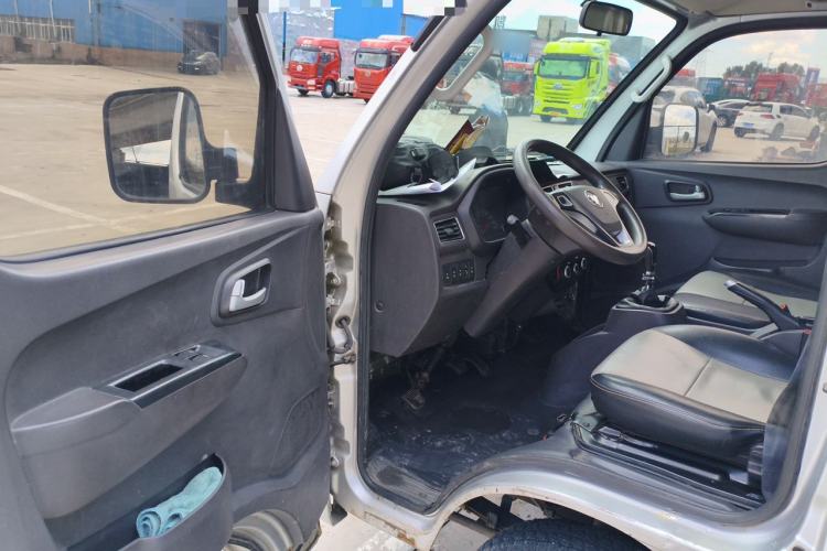 Used Foton Xiangling M 2018 1.5L M2 Non-承载 Single-Row with Dual Rear Tires (Cargo) Dual-Fuel DAM15L Driver Seat