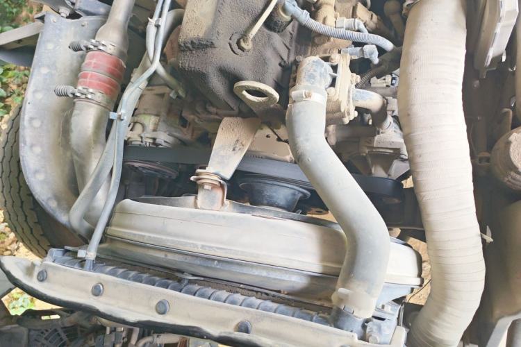 Used Foton Xiangling M 2018 1.2L 3.05-Meter Semi-Cab with Single Rear Tire 4W12M1 Engine Bay