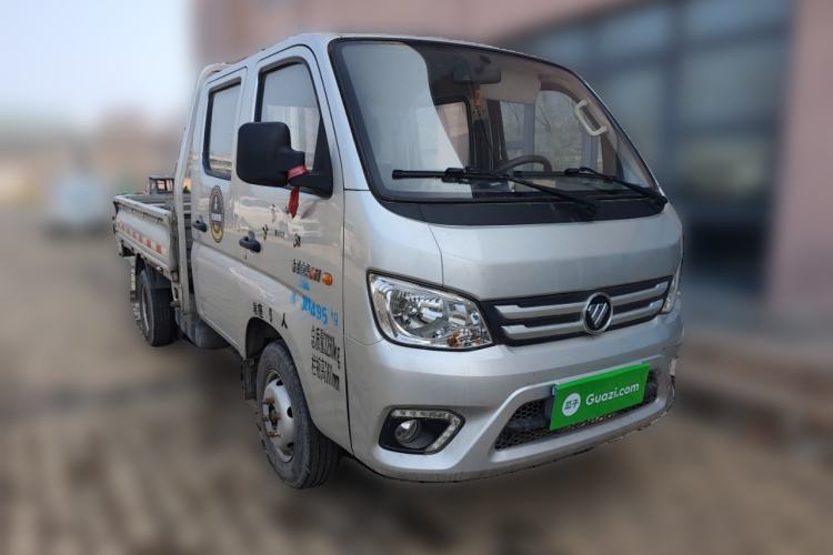 Used Foton Xiangling M 2018 1.5L Non-Load-Bearing Double-Cab with Dual Rear Tires (Cargo Version) DAM15L Front Right 45 Deg