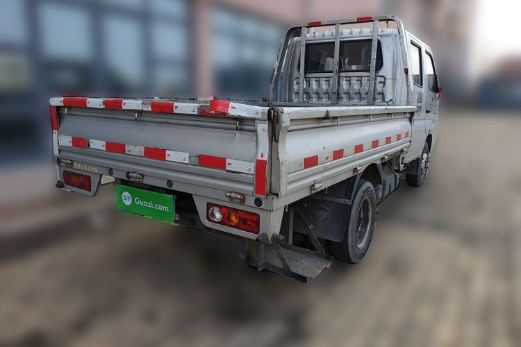 Used Foton Xiangling M 2018 1.5L Non-Load-Bearing Double-Cab with Dual Rear Tires (Cargo Version) DAM15L Rear Right 45 Deg