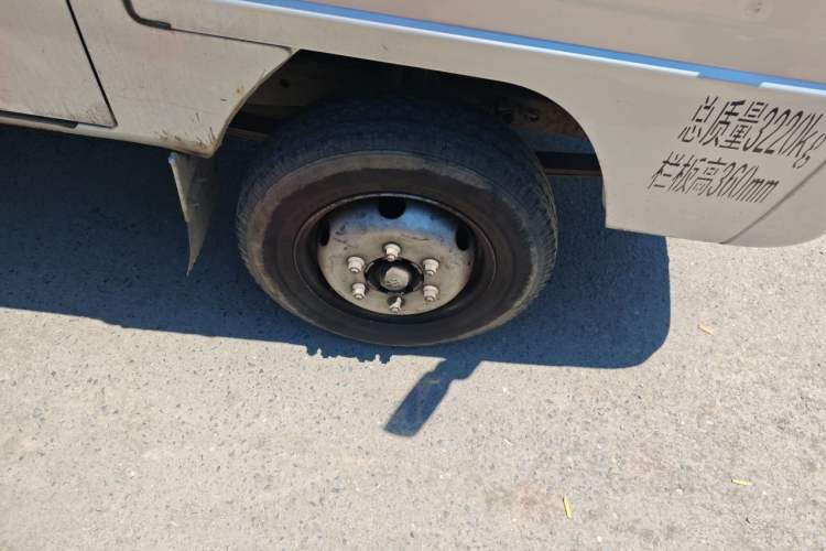 Used Foton Xiangling M 2018 1.2L Non-承载 Double-Cab Single Rear Tire (Cargo) 4W12M1 Right Front Wheel Hub