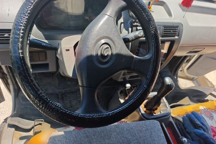 Used Foton Xiangling M 2018 1.2L Non-承载 Double-Cab Single Rear Tire (Cargo) 4W12M1 Steering Wheel