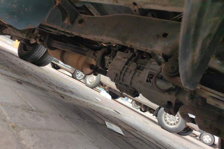 Used Foton Xiangling M 2018 1.5L M2 Non-Load-Bearing Double-Row Dual Rear Tires (Cargo Version) DAM15L Chassis Front Right