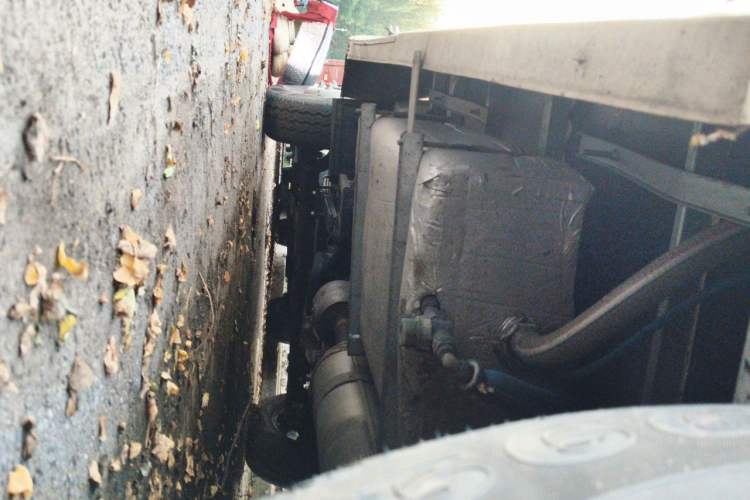 Used Foton Xiangling M  Chassis Rear Left