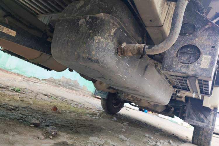 Used Foton Xiangling M 2018 1.2L Semi-承载 Single-Row Rear Single Tire (Cargo) 4W12M1 Chassis Rear Right