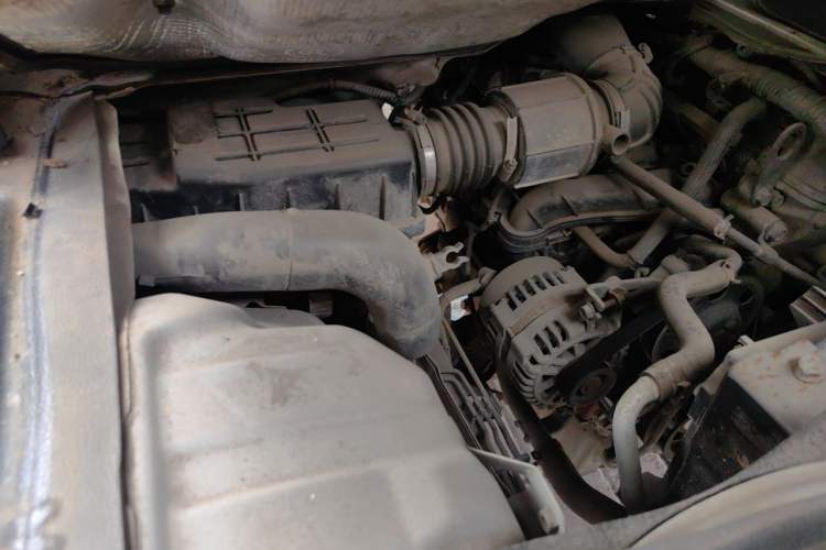 Used Foton Xiangling M 2018 1.5L M2 Non-Load-Bearing Double-Row Dual Rear Tires (Cargo Version) DAM15L Engine Bay Right