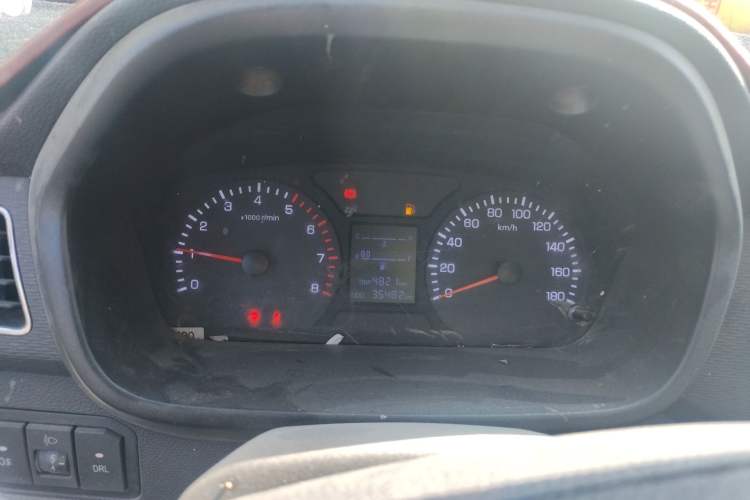 Used Foton Xiangling M 2018 1.5L M2 Non-Load-Bearing Single-Row with Dual Rear Tires (Cargo Version) DAM15L Instrument Cluster