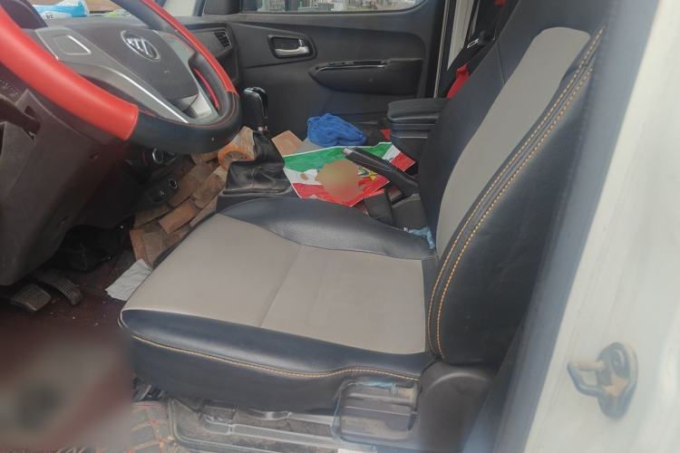 Used Foton Xiangling M  Left Rear Seat