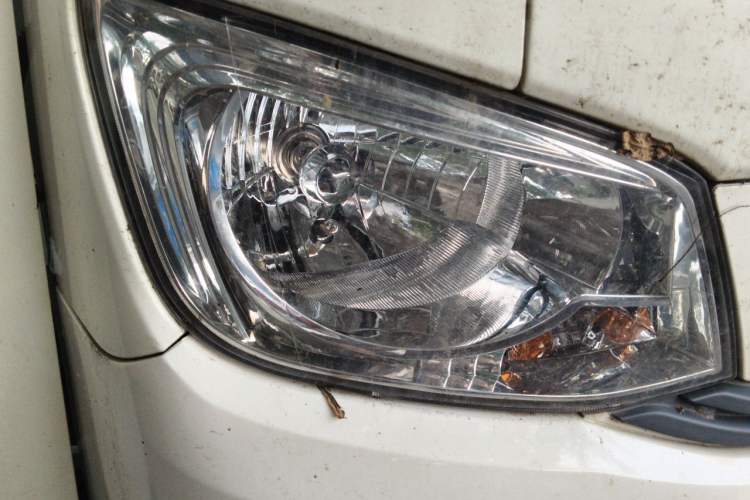 Used Foton Xiangling M  Right Front Headlight