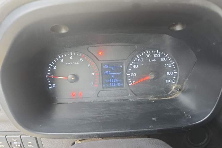 Used Foton Xiangling M  Instrument Cluster