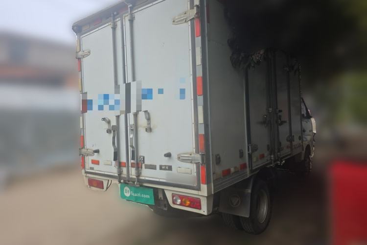 Used Foton Xiangling M  Rear Right 45 Deg