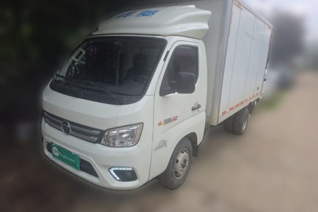 Used Foton Xiangling M Xiangling M2 van, gasoline, length 5,220 mm