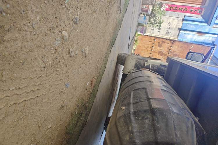 Used Foton Xiangling M  Chassis Rear Left
