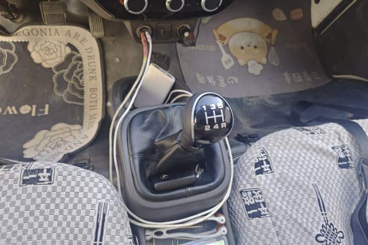 Used Foton Xiangling M  Gear Lever
