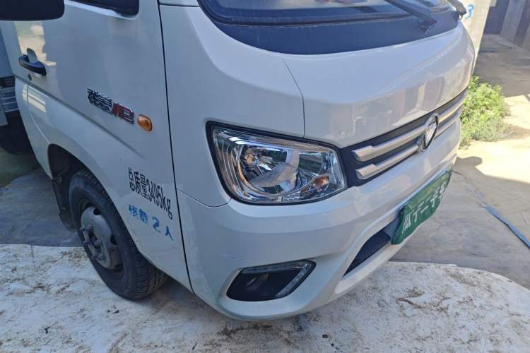 Used Foton Xiangling M  Right Front Headlight