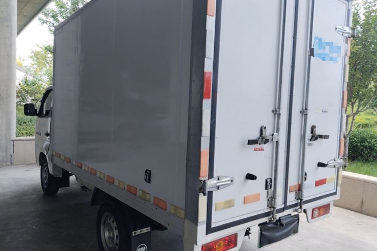 Used Foton Xiangling M New Energy 2023 M1 BYD Box-Type Cargo Bed Exterior 2