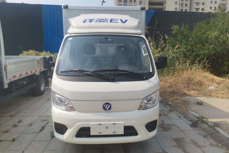 Used Foton Xiangling M New Energy 2023 M1 BYD Box-Type Cargo Bed Exterior 5