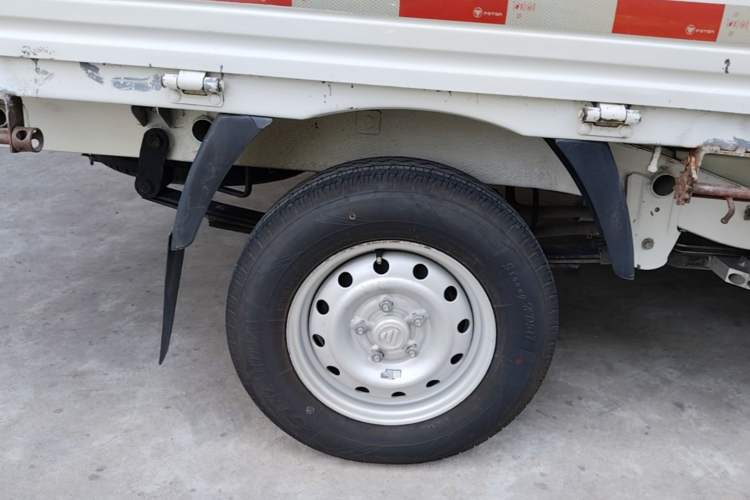 Used Foton Xiangling M New Energy 2023 M1 Ningde Flatbed Cargo Box Exterior 5