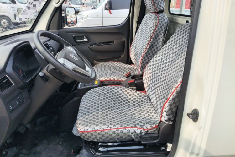 Used Foton Xiangling M New Energy 2023 M1 BYD Flatbed Cargo Box Left Front Seat