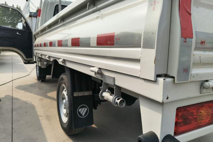 Used Foton Xiangling M New Energy 2023 M1 BYD Flatbed Cargo Box Left Side Sill