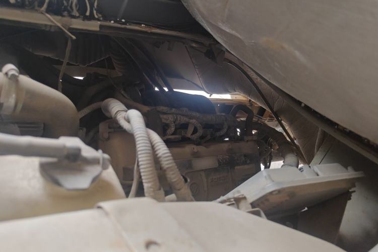 Used Foton Xiangling V  Engine Bay Left