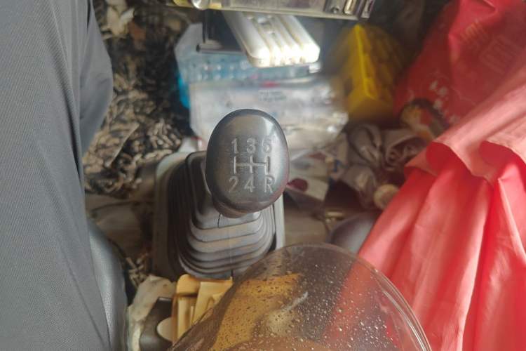 Used Foton Xiangling V  Gear Lever