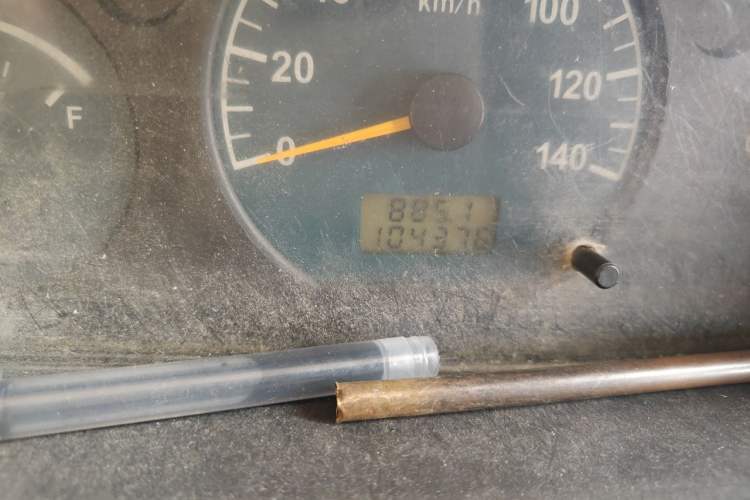 Used Foton Xiangling V  Odometer Close Up