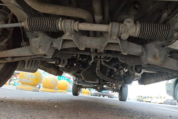 Used Foton Xiangling V 2018 1.2L Semi-承载 Body with 3170 mm Wheelbase (Van) 4W12M1 Chassis Front