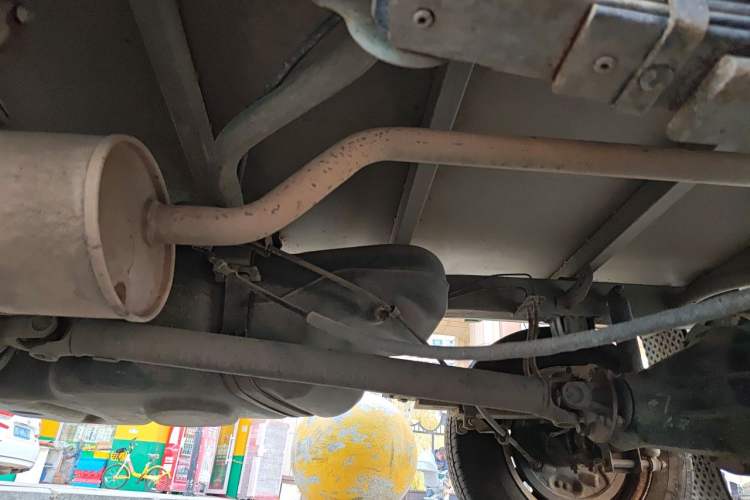 Used Foton Xiangling V 2018 1.2L Semi-承载 Body with 3170 mm Wheelbase (Van) 4W12M1 Chassis Rear Left