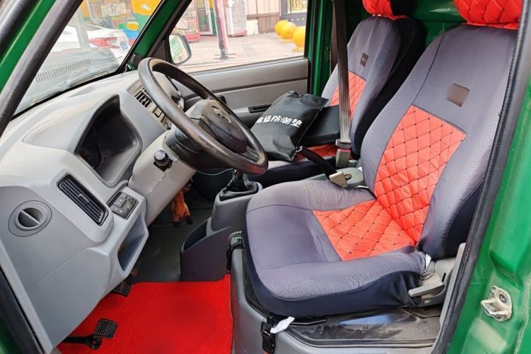 Used Foton Xiangling V 2018 1.2L Semi-承载 Body with 3170 mm Wheelbase (Van) 4W12M1 Left Rear Seat