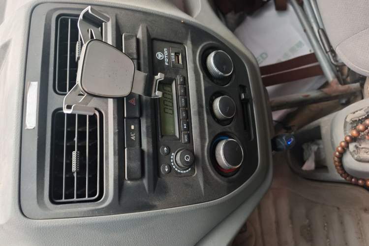 Used Foton Xiangling V 2018 1.5L Semi-承载 3170 mm Wheelbase (Van) DAM15R Audio And AC Panel