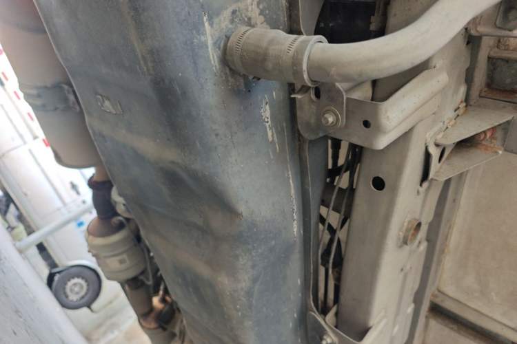 Used Foton Xiangling V  Chassis Rear Right