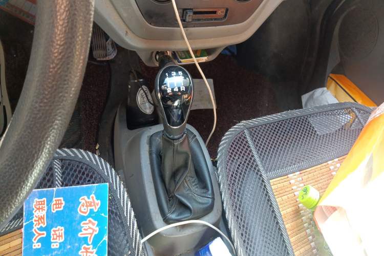 Used Foton Xiangling V 2018 1.5L Semi-承载 3170 mm Wheelbase (Van) DAM15R Gear Lever